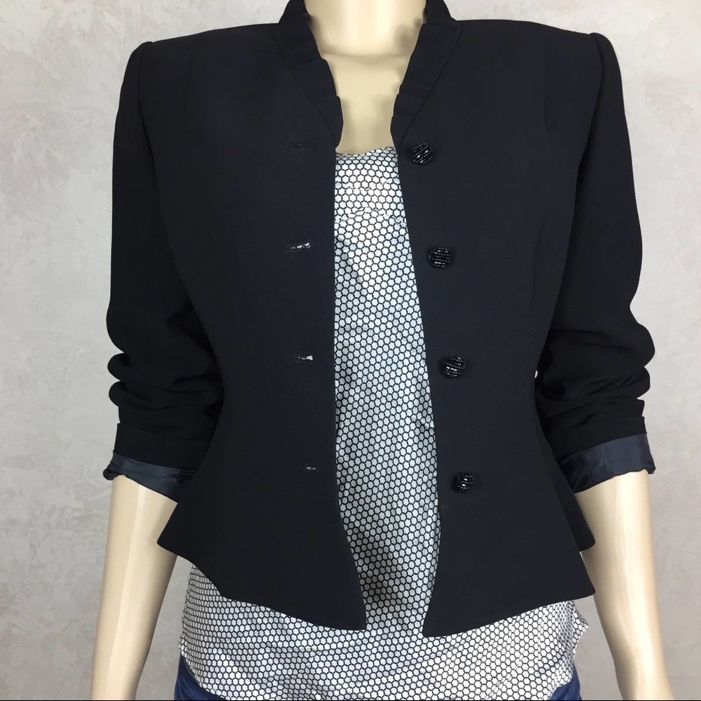 Tahari  by Arthur S Levine Peplum Black Blazer 4P - Picture 2 of 7